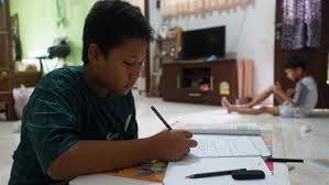 Check spelling or type a new query. Cara Membantu Anak Fokus Belajar Di Rumah Terkait Corona
