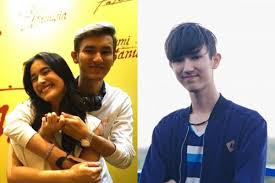 Dirinya lahir dari pasangan bastian de jongh (br.) ginting (ayah), hartawati br surbakti (ibu). 10 Potret Budi Floris Kakak Mawar Eva De Jongh Yang Memesona