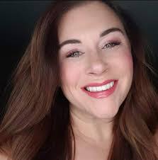 Karie Wilson's Instagram, Twitter & Facebook