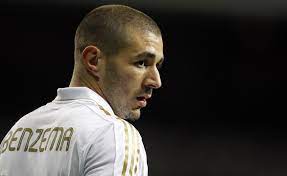 Karim benzema managed to take some of the spotlight off £86million gareth bale by unveiling a bonkers haircut. Karim Benzema Weight Height And Age
