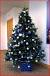 Elegant White And Gold Christmas Tree