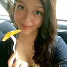 Stream Gladys Roldan music