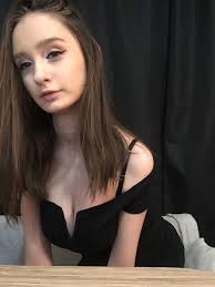 Female Profile & Live Cam Show SkyPrivate
