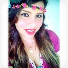 Trina Ortiz (@tinteroperpetuo)