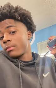 Maria Whiting's Instagram, Twitter & Facebook