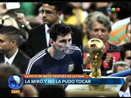 Que el diego te gambeteó, que canni te vacunó, que estás llorando desde italia hasta hoy. La Foto De Messi Despues De La Final Del Mundial Telefe Noticias Youtube