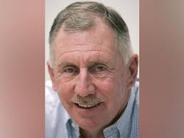 If batsman tries to switch-hit, umpires need to call 'dead-ball': Ian  Chappell