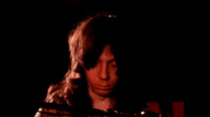 'never let go' se estrenó el 28 de febrero de 1973. Camel Never Let Go Subtitulado Al Espanol Youtube