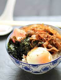 Yoshinoya Style Gyudon Japanese Beef And Rice Bowl Japanese Beef Asian Recipes Easy Japanese Recipes