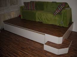 Podest Mit Bett Bauanleitung Zum Selberbauen 1 2 Do Com Deine Heimwerker Communi Ausziehbares Bett Wohnzimmer Ideen Gemutlich Innenarchitektur Wohnzimmer