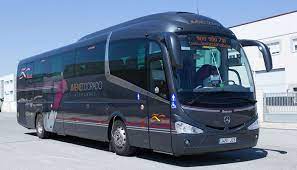 Te ofrecemos una amplia gama de servicios de alquiler de autocares, pensados para satisfacer todas tus necesidades. Jimenez Dorado Autocares Jimenez Dorado