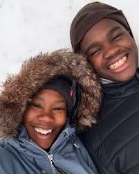 A huge Thank You to my cousin @ania.tamira for recreating this beautiful  picture of me and my Mom for my Moms 60th birthday! It's always hard to  figure out what to give