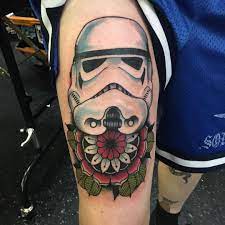 Devotees of the empire can revel in their sith associations with this distinctly noticeable caricature. Traditional Stormtrooper Tattoo On Right Thigh