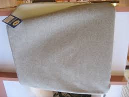 130 g/m2 (erhältlich auch mit 180 g/m2). Schurwolldecke 150 X 220 Cm Alina Neutral Villgrater Natur H H Shop