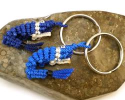 Red Bee Shrimp keychainの画像