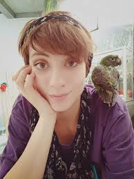 The Sims 4 game discussion about eating