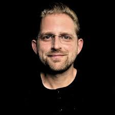 Providing effective feedback is a valuable skill in any personal,  educational, or professional setting.