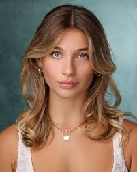 2025 Degree Graduate Showcase — The Hammond