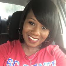 Donna Thompson (@mz_dst)