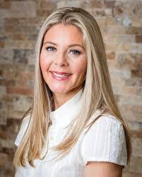 Karen Hemby's Instagram, Twitter & Facebook