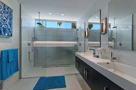 Elegante Auswahl Dusche Vor Fenster Im Badezimmer Einbauen