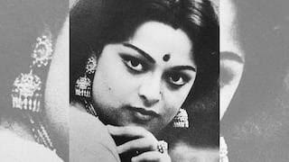 Why Bengali actress Mithu Mukherjee suddenly stopped acting, Know the story on her birthday | Mithu Mukherjee: খ্যাতির আলোয় থাকতেই হঠাৎ কেন গ্ল্য়ামার জগতকে বিদায় জানিয়েছিলেন মিঠু ...