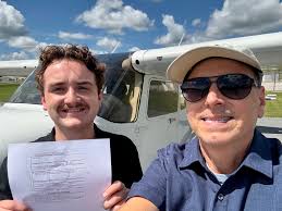 Ryan Passes CFII Checkride avec DPE Troy Townsend sur www.flitechek.com