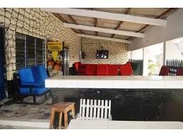 Epingle Par Agoloo Sur Cotonou Maison Bar Restaurant Cotonou