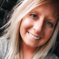 Ashley Jeffrey's Instagram, Twitter & Facebook