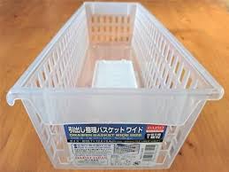 細長いダイソーの 引出し整理バスケット ですき間のカゴ収納を 暮らしの知識 オリーブオイルをひとまわし カゴ 収納 収納 バスケット