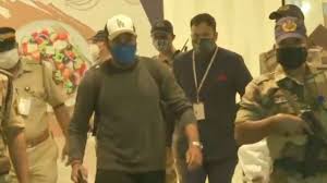 Sangamnair celebration at ajinkya rahane's house 30th june 2015. Rohit Sharma Ajinkya Rahane And Three Other Players Advised To Be Home Quarantine In Mumbai Cricket News India Tv