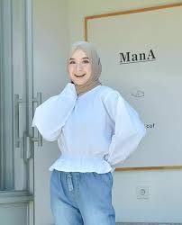 Brand lokal yang berasal dari bandung ini menyediakan fashion item dengan harga terjangkau, mulai dari rp80 ribuan. Sonia Blouse Blouse Wanita Blouse Wanita Terbaru 2021 Blouse Wanita Korean Style Blouse Wanita Kekinian Atasan Blouse Wanita Lengan Panjang Blouse Wanita Terbaru Kekinian 2021 Viral Blouse Wanita Musliim Blouse Terbaru 2021 Lazada