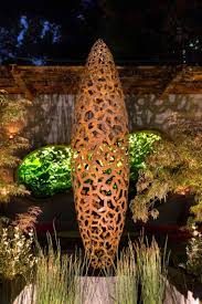 Acier Corten 50 Idees De Deco Jardin Tres Tendance Tuinbeeld Terras Ontwerp Metalen Sculpturen