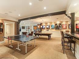 Greg Norman S Incredible Florida Mansion Yours For 55m Garage Game Rooms Snooker Room Game Room Tables