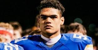 Drew Shelton's Instagram, Twitter & Facebook