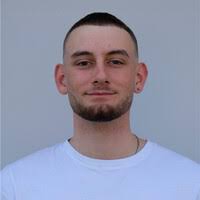 100+ perfiles de «Evard»