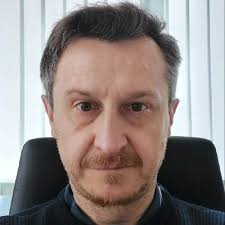 Ad aprile, presso la sede Lingotto a Torino, si è svolto il #Labcamp sul  #PromtEngineering per la generazione di immagini e video, due ore di  immersione totale nel mondo dell'#AI.