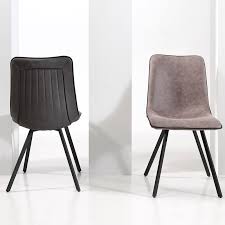 Inspirées par les silhouettes des chaises d époque comme le style régence ou louis xvi ou bien au contraire influencées par des silhouettes plus contemporaines elles ont toutes comme point commun d utiliser du. Chaise Design Chaise Moderne Grise Chaise De Salle A Manger