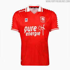 Daarnaast vind je bij ons statistieken, wedstrijdprogramma en een druk bezocht forum. Fc Twente 21 22 Home Away Kits Released Footy Headlines