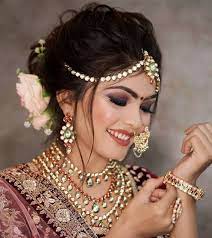 It won't matter if you have glossy lips or big eyes if you have oily skin. Pin On Bridal Potrait Ideas In 2021 Portrait Photography