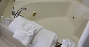 The staff at best western plus gen x inn looks forward to serving you during your upcoming visit. Tennessee Hot Tub Suites Hotel Rooms With In Suite Spa Tubs