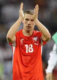 Jun 29, 2021 · podolski outete sich als langjähriger fan des formats. Fussball Em In Polen Das Herz Schlagt Fur Podolski Fussball Em Faz