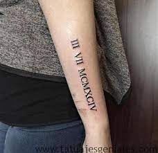 Resultado De Imagen De Tatuajes Fechas De Nacimiento Romanos Infinity Tattoo On Wrist Roman Numeral Tattoos Tattoo Designs
