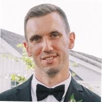 5300+ perfiles de «Meeker»