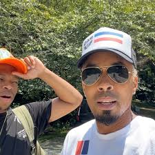 NEW PODCAST ALERT‼️ MIND OVER MUSIC OUT NOW‼️ I decided to do this podcast  to share over 25 years of insight that i have as a songwriter,producer ,  label owner and now distribution company owner .so ...