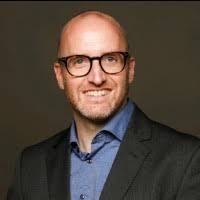 300+ "Schmalzried" profiles