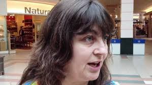 Deborah Poole's Instagram, Twitter & Facebook