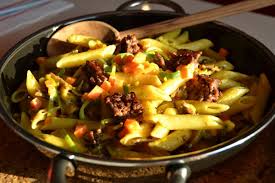 Curry Nudelpfanne Mit Hackfleisch Carl Tode Gottingen Rezept Nudelpfanne Hackfleisch Nudel