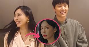 According to our records, she has no children. Drama Penthouse Kim So Yeon S Real Life Husband Visited Her On Set And She Became The Cutest Person Ever Koreaboo