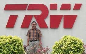 Mulyono juga memastikan begitu kebakaran menurutnya, saat ini akses jalan di sekitar kilang minyak ditutup untuk menghindari adanya korban. Facebook